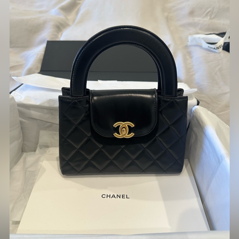 ✖️SOLD✖️ BRAND NEW Chanel Mini Kelly Shopping Bag